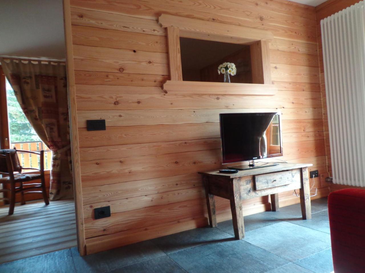 Albergo Alpenrose Ski&Bike Mountain Hotel Gressoney-Saint-Jean Buitenkant foto