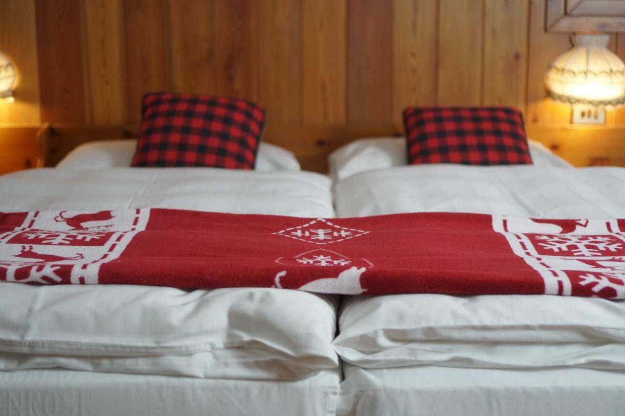 Albergo Alpenrose Ski&Bike Mountain Hotel Gressoney-Saint-Jean Buitenkant foto