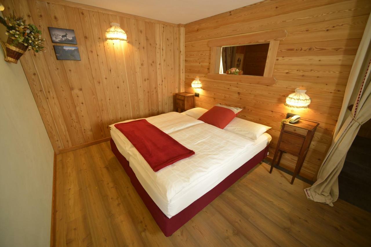 Albergo Alpenrose Ski&Bike Mountain Hotel Gressoney-Saint-Jean Buitenkant foto